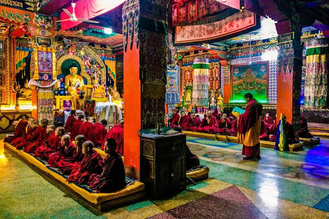 Himalaya is land filled with wonderful Buddhist Monastery in Dehradun. Dehradun is one such town that is filled with wonderful monasteries. beautiful architecture, peace and scenic beauty of nature are the key features of these monasteries.